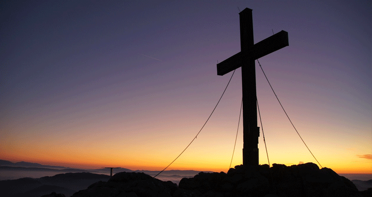 Gipfelkreuz: Ein Symbol des Christentum