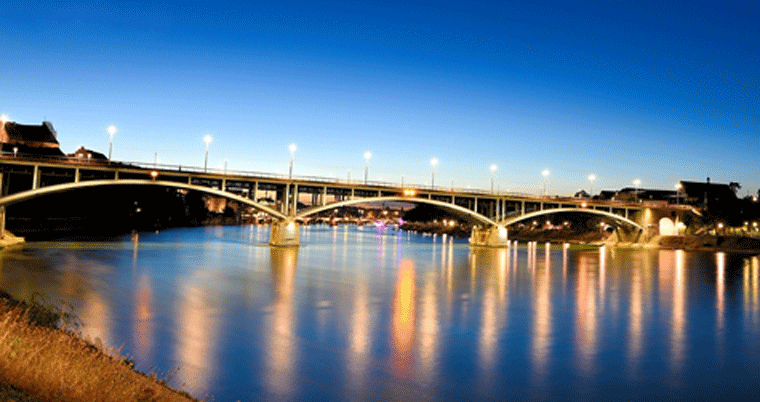 Rhein in Basel - Brücke