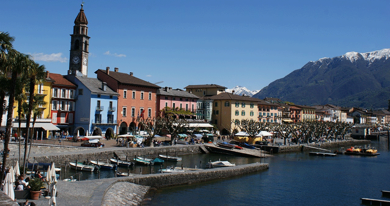 Die Ortschaft Ascona im Kanton Tessin