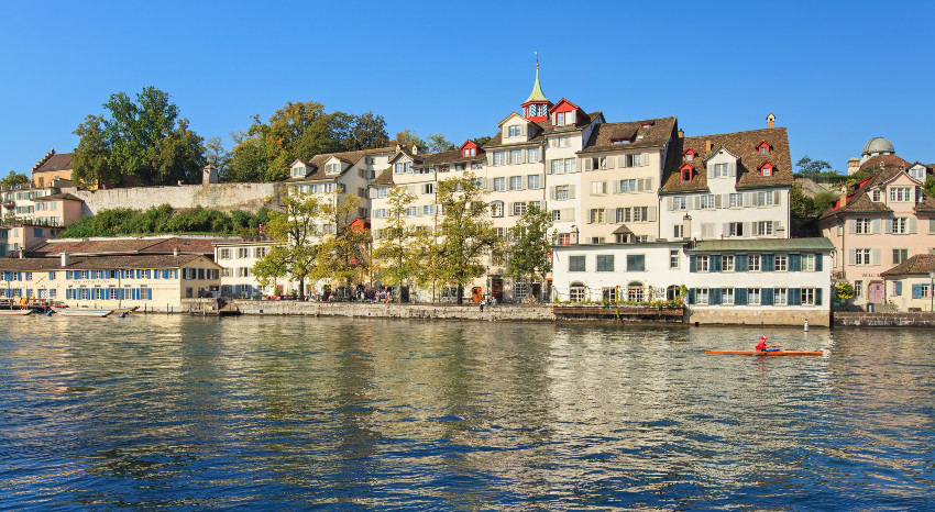 Das Lindenhof-Kastell über der Limmat