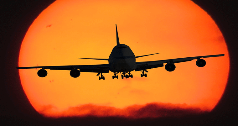 Flugzeug Abendsonne