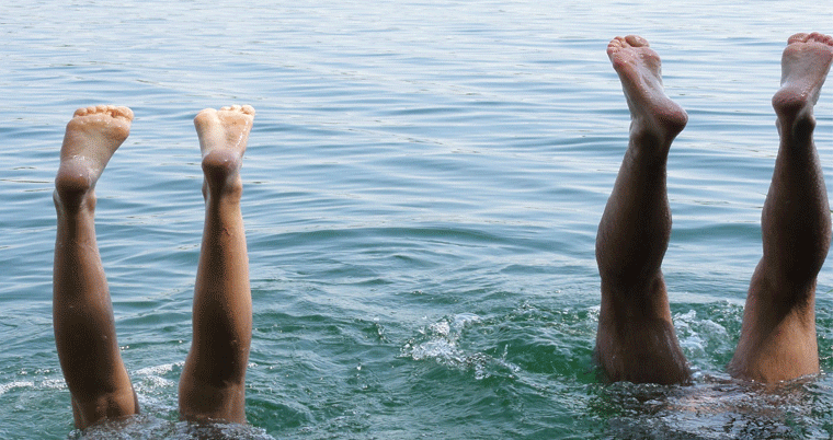 Kopfstand Füsse Wasser