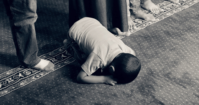Muslime Kind Moschee Beten Glauben Religion