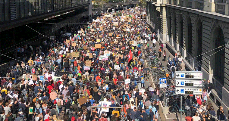 100‘000 Menschen an Klima-Demo in Bern - Die grösste Klimademo der Schweiz! Klimademo Klimastreik Bern