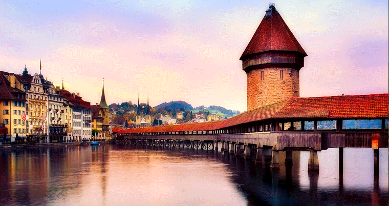 Stadt Luzern Kapellbrücke Sehenswürdigkeit
