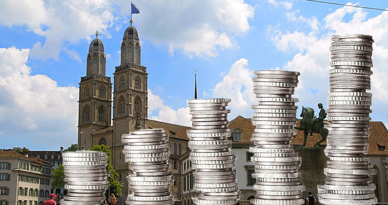 Stadt Zürich Grossmünster mit Münzen Grundeinkommen